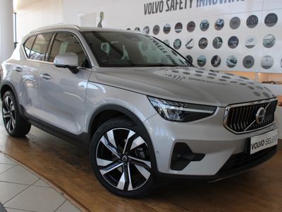 2023 Volvo XC40 B5 Ultimate Bright Geartron AWD Mild-Hybrid