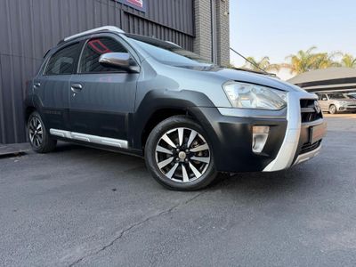 2015 Toyota Etios Cross 1.5 XS 5-dr