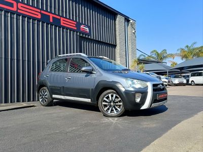 2015 Toyota Etios Cross 1.5 XS 5-dr