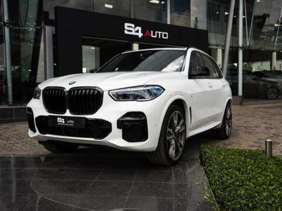 2022 BMW X5 M50i