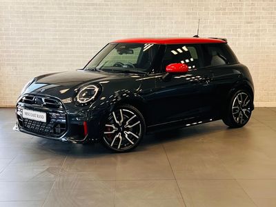 2025 MINI Hatch Cooper JCW Auto