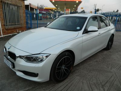 2014 BMW 3 Series 320i Luxury Auto