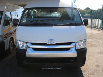2022 Toyota Quantum Ses'fikile 15 Seater