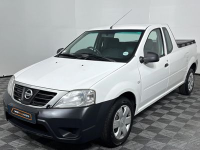2021 Nissan NP200 1.6 A/C Safety Pack