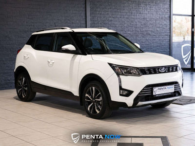 2019 Mahindra XUV 300 1.5D | W8