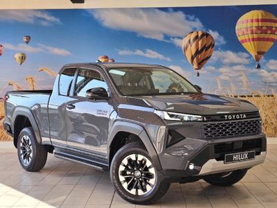 2026 Toyota Hilux 2.8 GD-6 RB Raider X 4x4 Auto Extended Cab