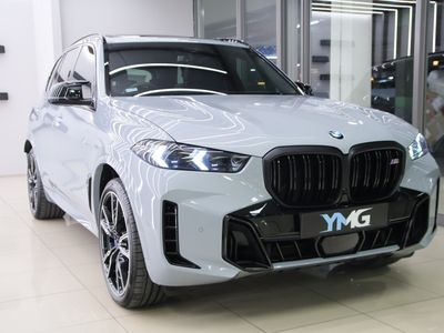2025 BMW X5 M60i