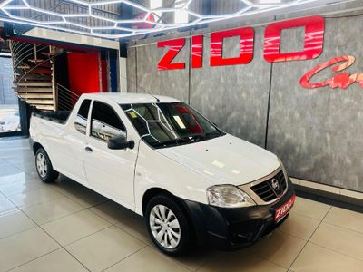 2018 Nissan NP200 1.6 A/C Safety Pack