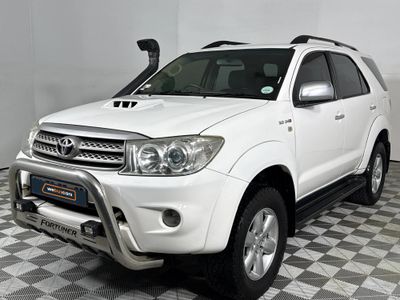 2011 Toyota Fortuner 3.0 D-4D Raised Body