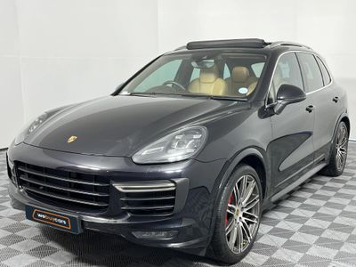 2018 Porsche Cayenne GTS Auto