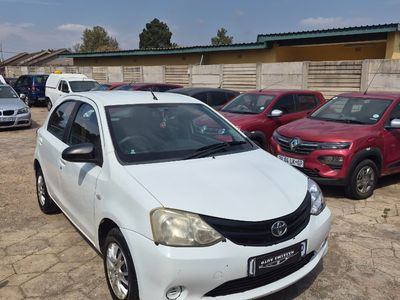 2014 Toyota Etios 1.5 Xi 5-dr