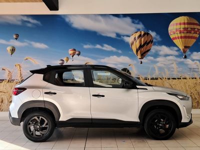 2025 Nissan Magnite Kuro 1.0T CVT Auto