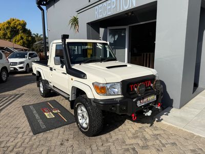 2022 Toyota Land Cruiser 79 4.5 4D LX V Single-Cab