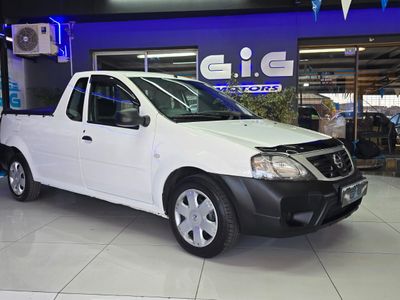 2021 Nissan NP200 1.6 A/C Safety Pack