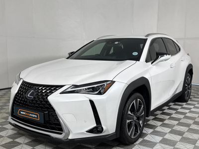 2020 Lexus UX 250h SE