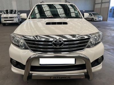 2014 Toyota Fortuner 2.5 D-4D Raised Body