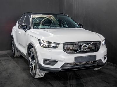 2021 Volvo XC40 T3 R-Design Auto