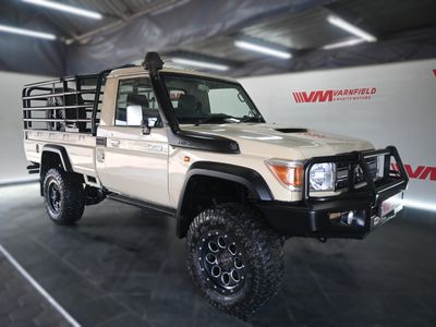 2016 Toyota Land Cruiser 79 4.5 D Single-Cab