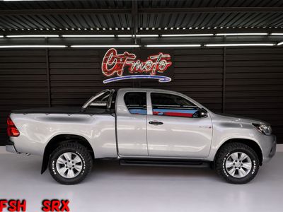2017 Toyota Hilux 2.4 GD-6 Raised Body SRX Extended Cab
