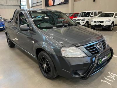 2016 Nissan NP200 1.6 A/C Safety Pack