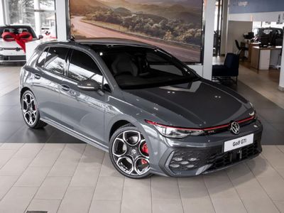 2026 Volkswagen Golf 8 GTI 2.0 TSI DSG
