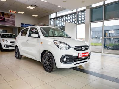 2025 Toyota Vitz 1.0 XR AMT
