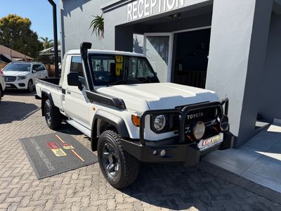2025 Toyota Land Cruiser 79 4.5 4D LX V Single-Cab