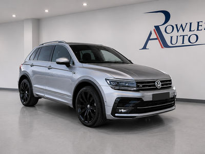 2018 Volkswagen Tiguan 2.0 TDI 4Motion R-Line (Warranty Included)