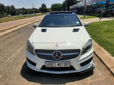2015 Mercedes-Benz A-Class A 200 Urban Auto