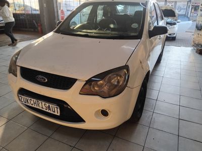 2010 Ford Ikon 1.6 Trend