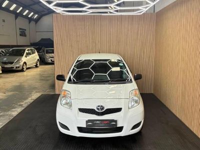 2010 Toyota Yaris T3 5-dr