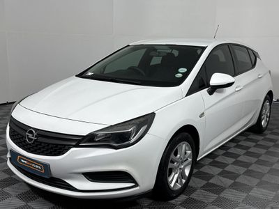 2021 Opel Astra 1.0T Essentia 5-dr