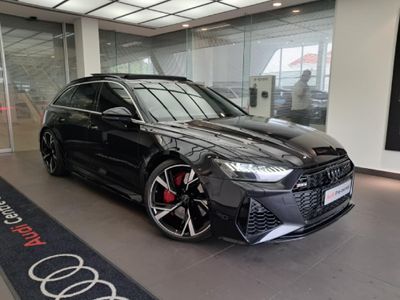 2022 Audi RS6 quattro Avant