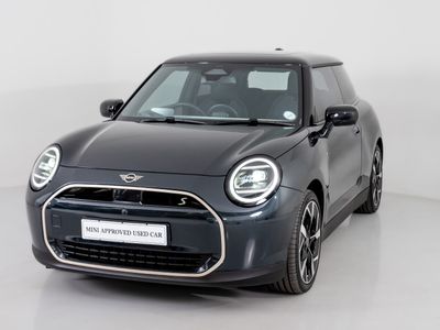 2024 MINI Hatch Cooper SE