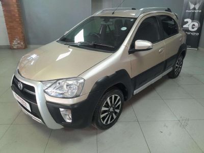 2020 Toyota Etios Cross 1.5 XS 5-dr