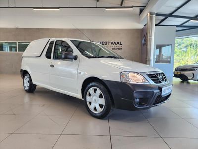 2023 Nissan NP200 1.6 A/C Safety Pack