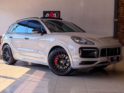 2022 Porsche Cayenne GTS