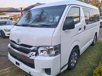 2010 Toyota Quantum 2.5D4D Diesel 10 seat
