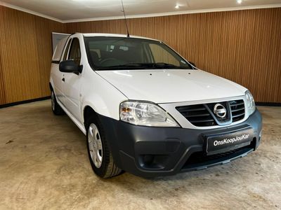 2017 Nissan NP200 1.6 Safety Pack