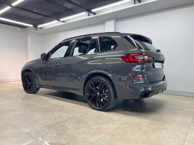 2021 BMW X5 M50i