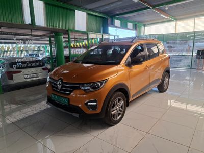 2022 Renault Triber 1.0 Intens Auto