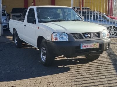 2016 Nissan NP300 2.0i LWB Single-Cab