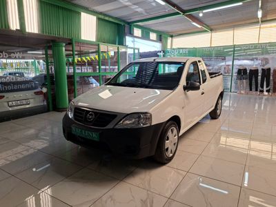 2022 Nissan NP200 1.6