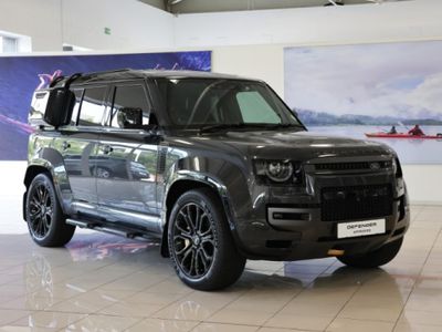 2025 Land Rover Defender 110 4.4 V8 Octa (P635)