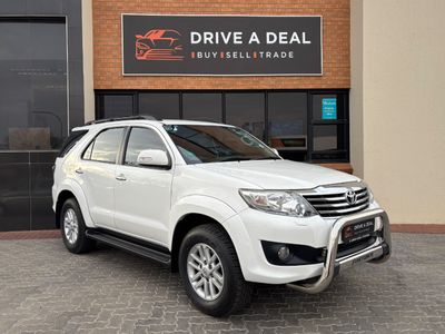 2014 Toyota Fortuner 4.0 V6 Raised Body Auto