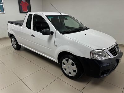 2024 Nissan NP200 1.6 A/C Safety Pack