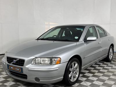 2005 Volvo S60 2.0T