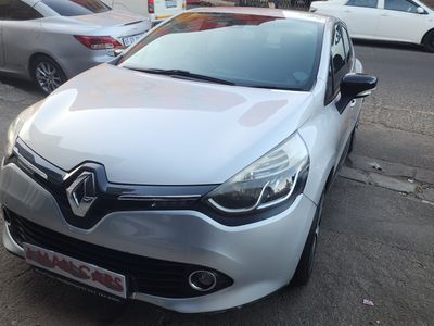 2016 Renault Clio IV 900T Dynamique 5-dr (66kW)