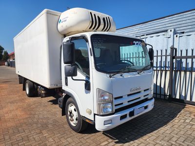 2014 Isuzu NQR 500 AMT Freezer Body