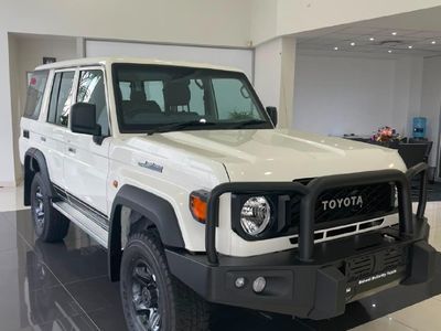 2026 Toyota Land Cruiser 76 2.8GD-6 Station Wagon VX